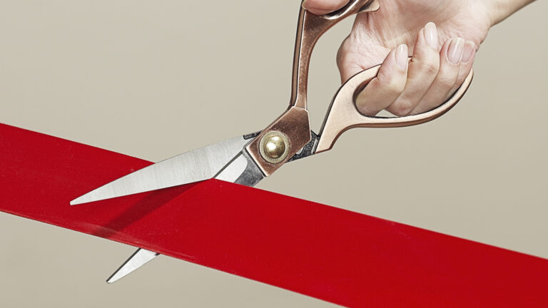 Regulator rescinds new Fannie, Freddie fee for riskier borrowers