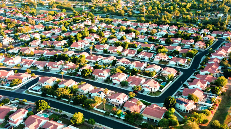 Diversify your business in 2023 with investor growth in the market