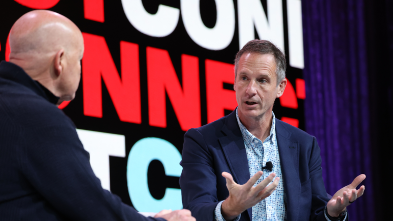 Glenn Sanford steps in as eXp Realty CEO; Jason Gesing takes on new role