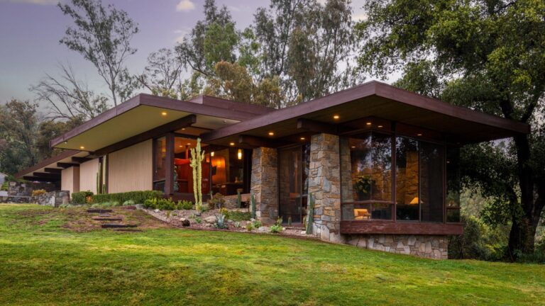 $5.48M mid-century sale is biggest Sierra Madre deal in 20 years