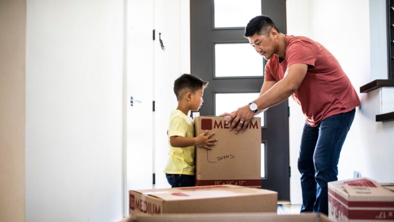 Buyers take rebound in mortgage rates in stride as lenders tighten