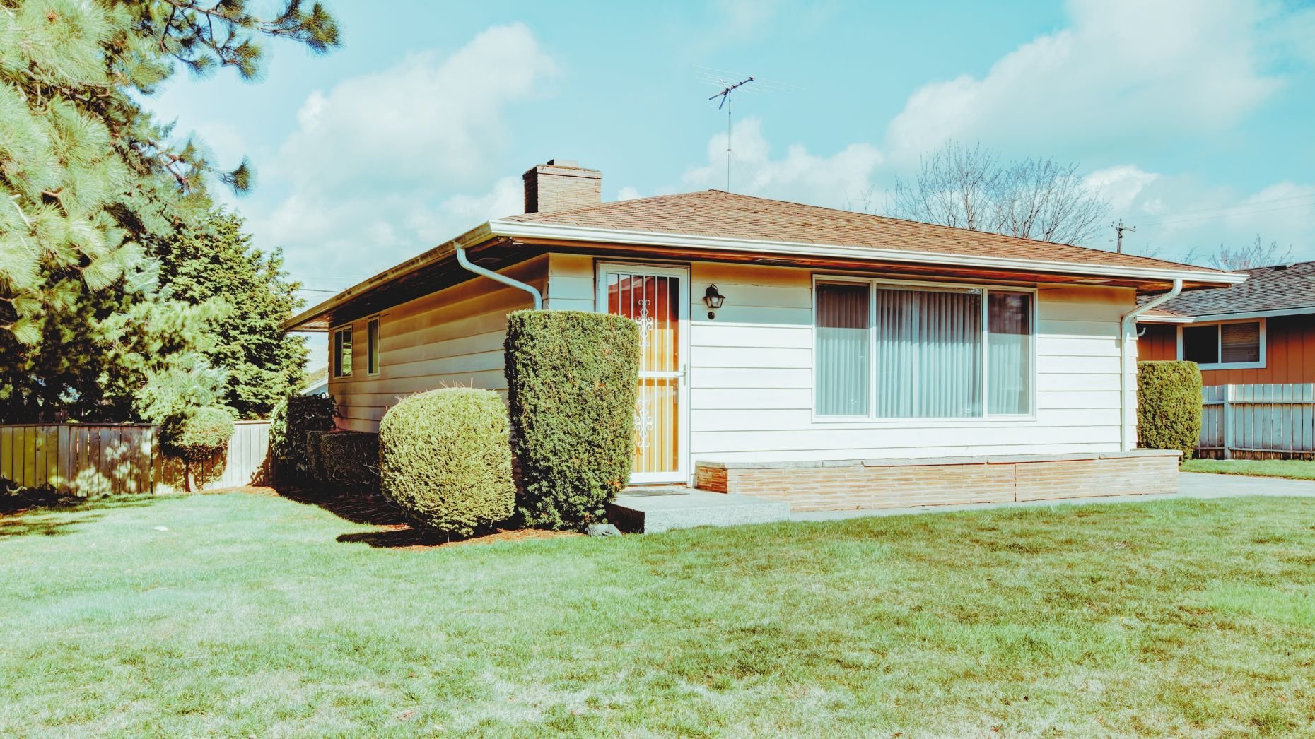 1st-time buyers say ‘yes’ to older starter homes due to higher costs