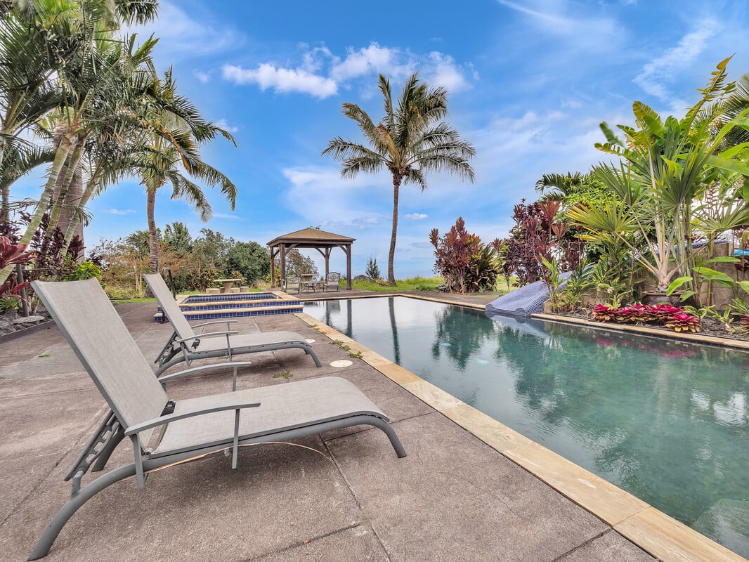 A pool at 47-4567 Honokaa Waipio Road