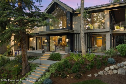 luxury home sales