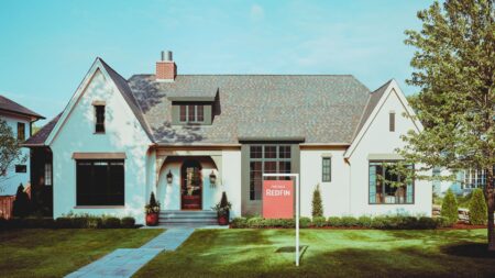 Redfin site fluke exposed past users' data on listing contact forms