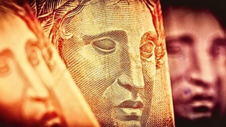 An image of worried faces on money to symbolize commission anxiety.