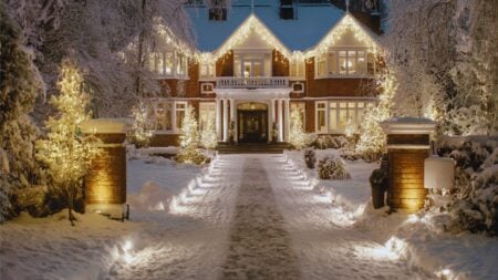 Inventory tightens up as new listings tank: Redfin
