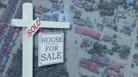 Zillow removes climate data