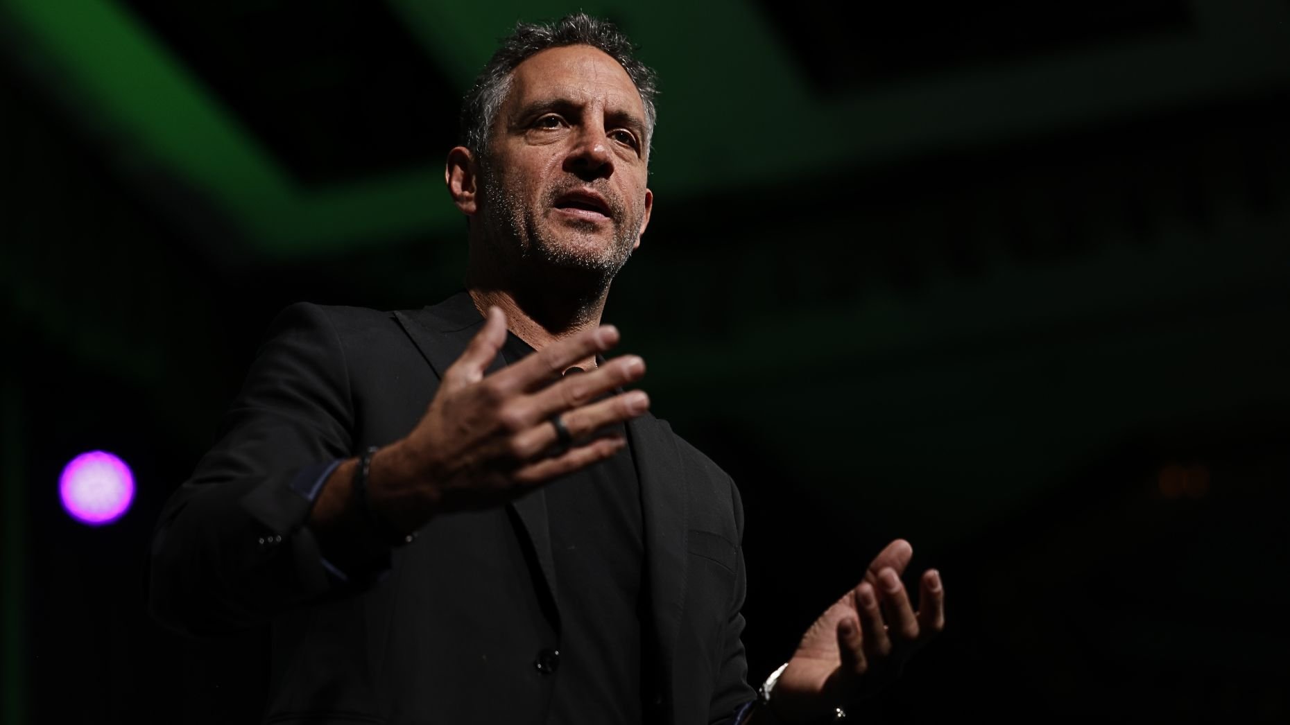 Mauricio Umansky: The best real estate careers are built on passion, not chasing achievements