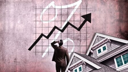 America's debt problem could keep mortgage rates high