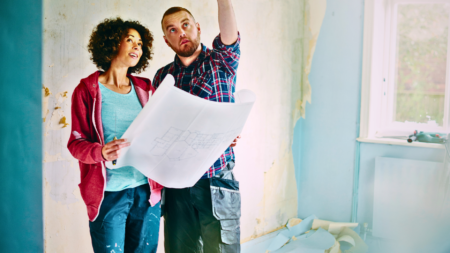 Homeowners remodel instead of move as costs keep them in place