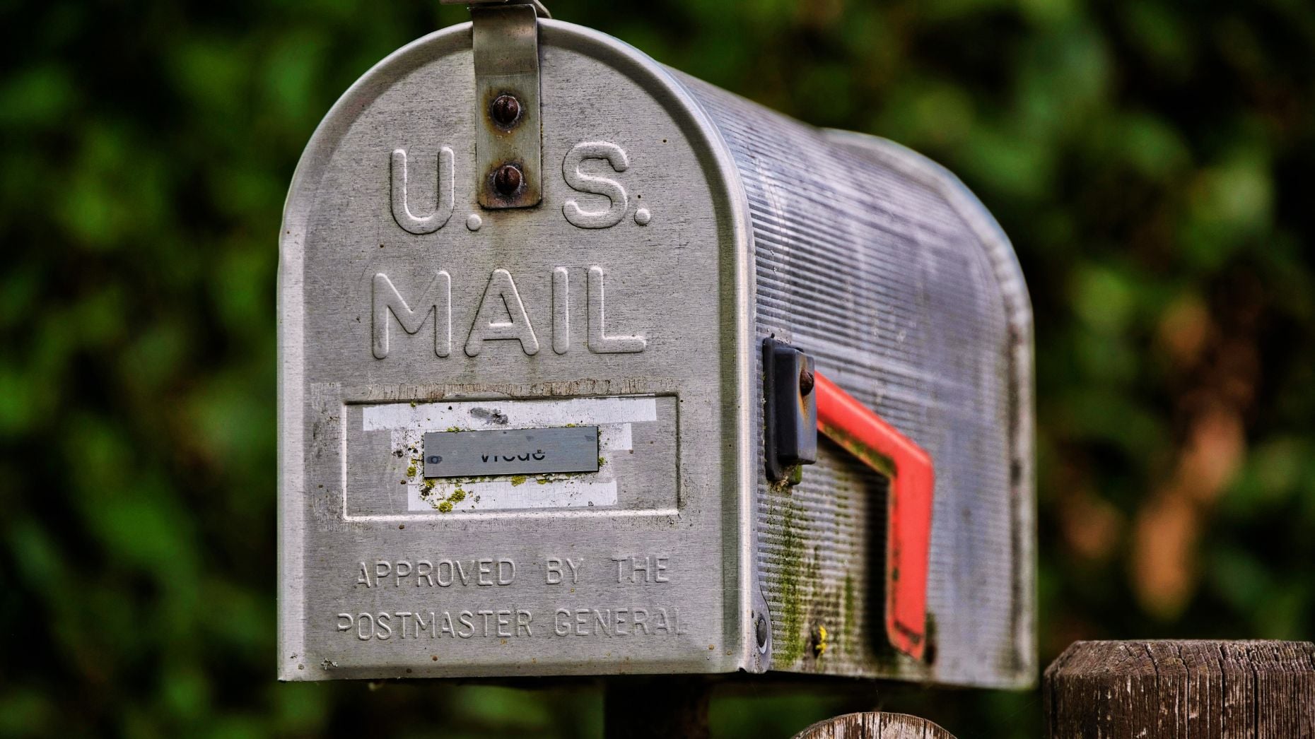 USPS financial crisis puts real estate transactions at risk