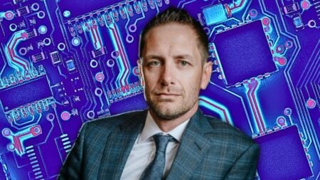 MoxiWorks just reminded us why platform loyalty can pay off