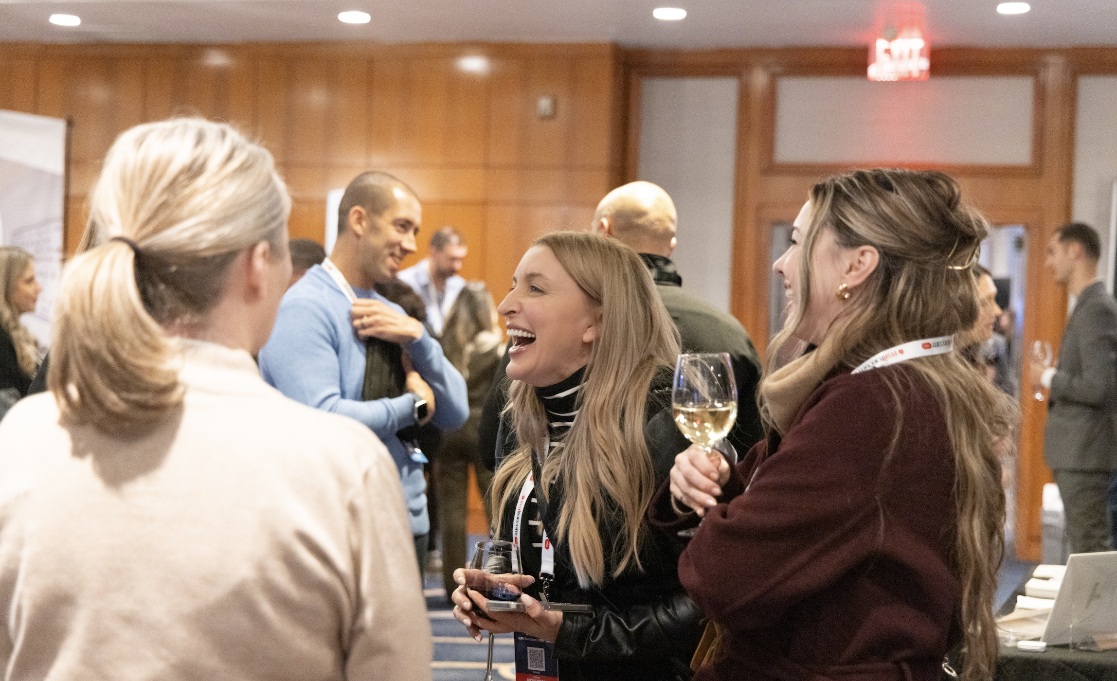 Attendees engaged at Inman Connect