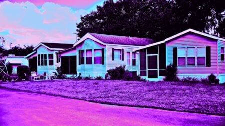 Manufactured-home costs drop, but hurdles remain